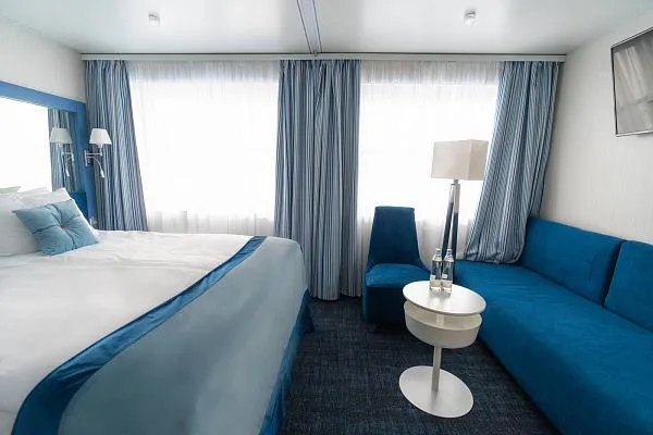 Каюта Люкс 2М+ на т/х Антон Чехов Изображение 5