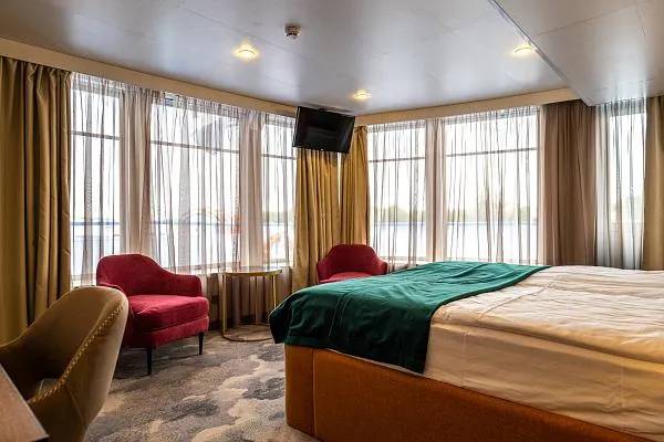 Каюта Панорама-Люкс 2M с балконом на т/х Александра (Т.Г. Шевченко) Изображение 1