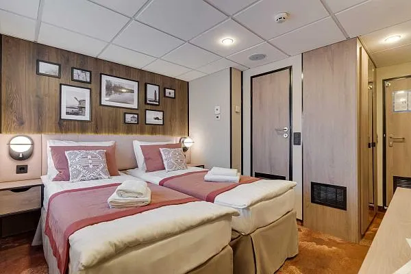 Каюта Комфорт Премиум 2М на т/х Александра (Т.Г. Шевченко) Изображение 3