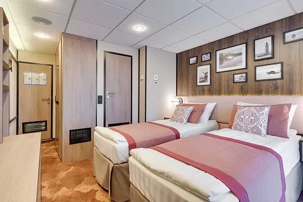 Каюта Полулюкс 2М с балконом на т/х Александра (Т.Г. Шевченко) Изображение 3