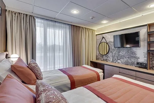 Каюта Полулюкс 2М с балконом на т/х Александра (Т.Г. Шевченко) Изображение 1