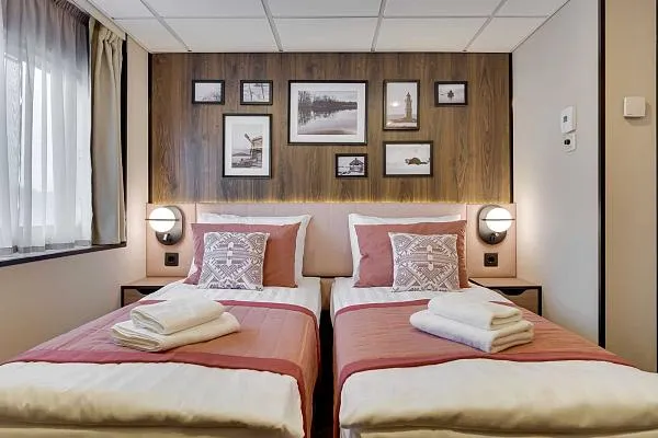 Каюта Комфорт Премиум 2М на т/х Александра (Т.Г. Шевченко) Изображение 1